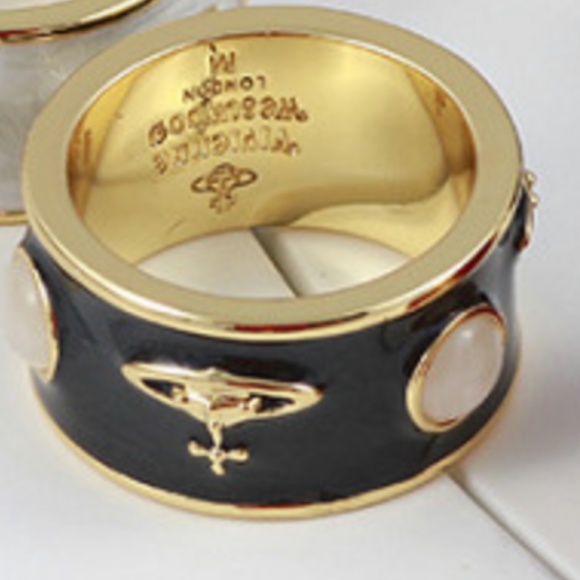 Vivienne Westwood Jewelry - Vivienne Westwood blk ring size 8